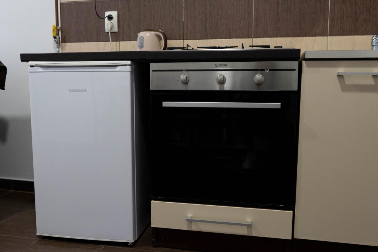 Apartment Eurho Ösek Dış mekan fotoğraf
