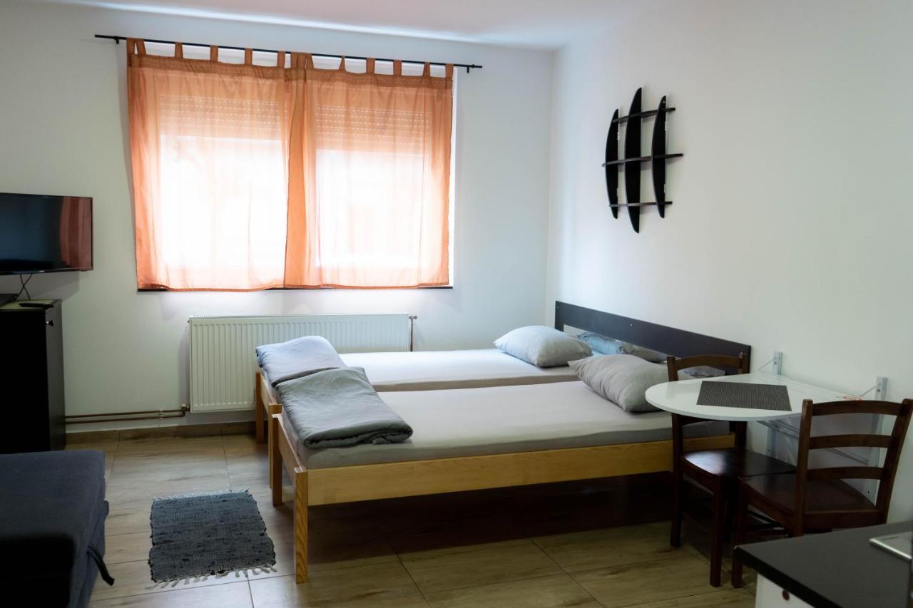 Apartment Eurho Ösek Dış mekan fotoğraf