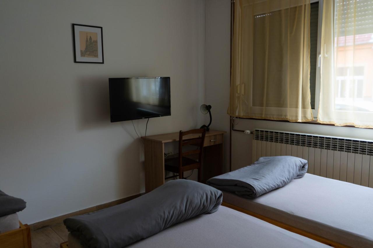 Apartment Eurho Ösek Dış mekan fotoğraf