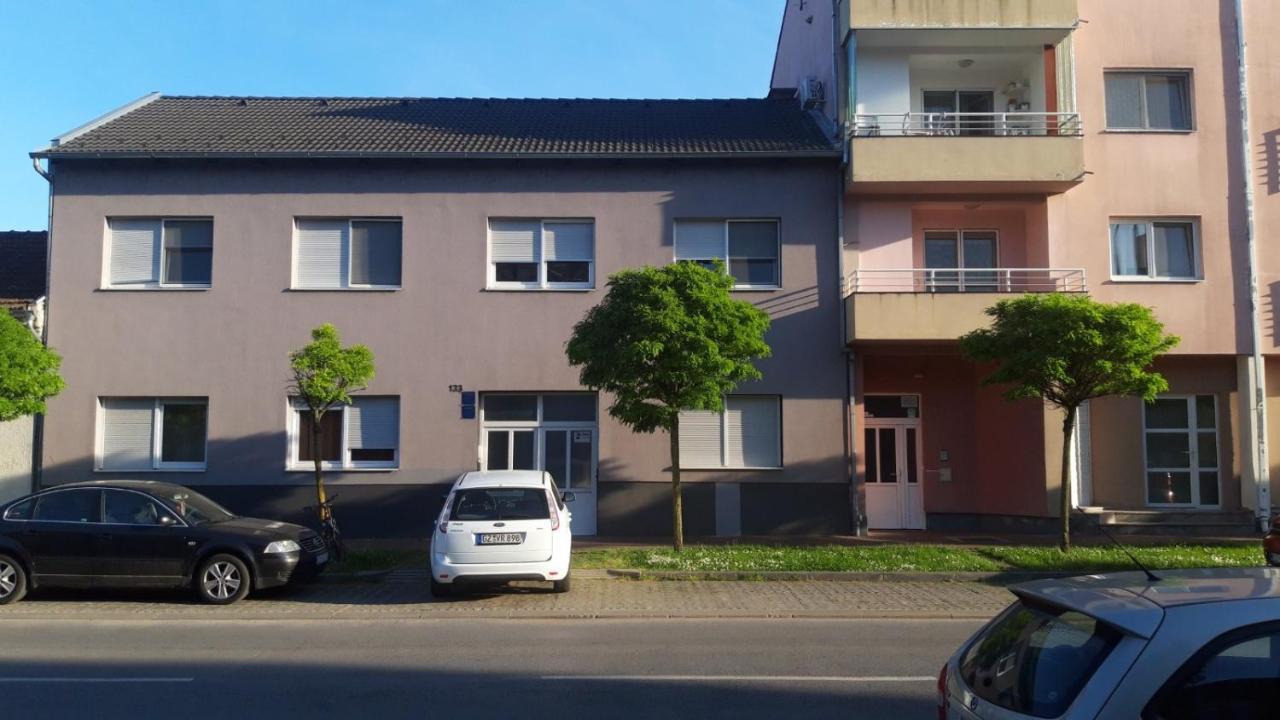 Apartment Eurho Ösek Dış mekan fotoğraf